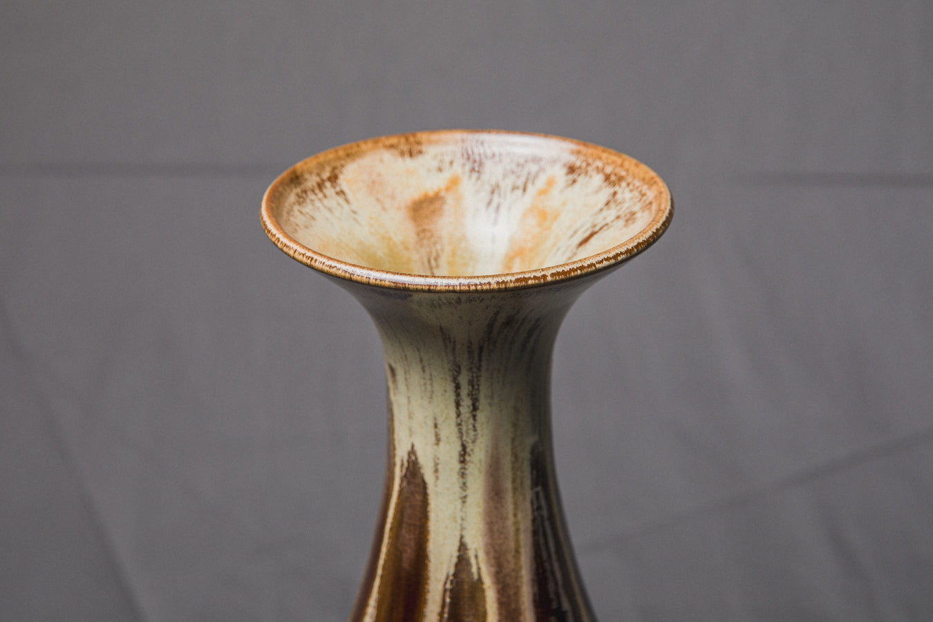 Large VASE by Éva Bod _ 911R