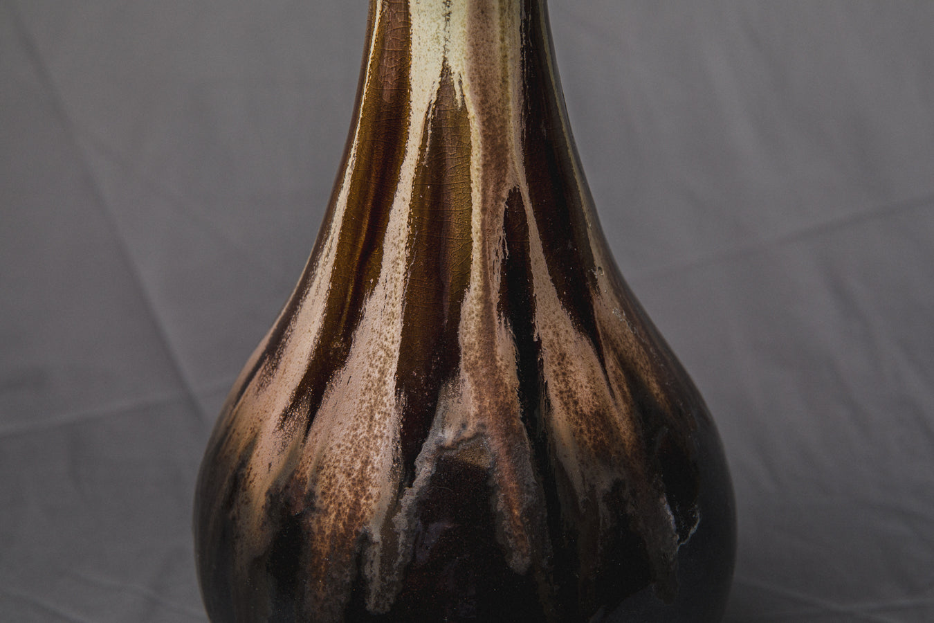 Large VASE by Éva Bod _ 911R