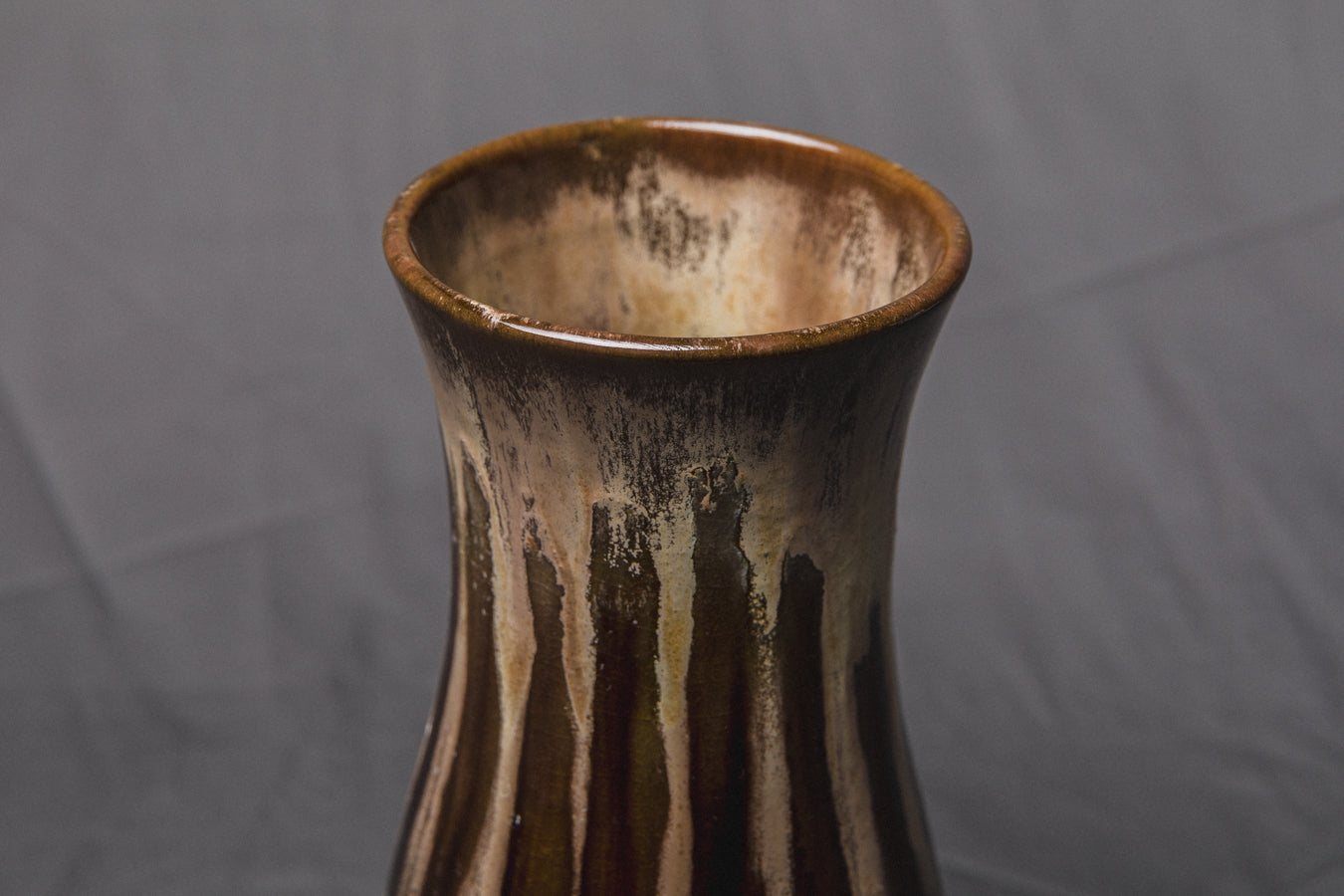 VASE by Éva Bod _ 912R