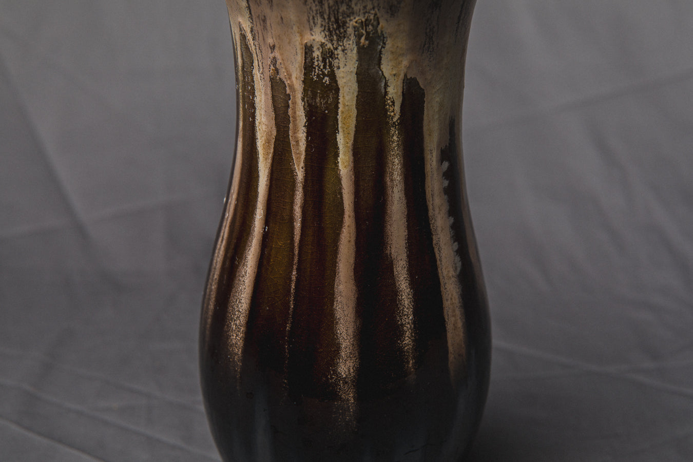 VASE by Éva Bod _ 912R