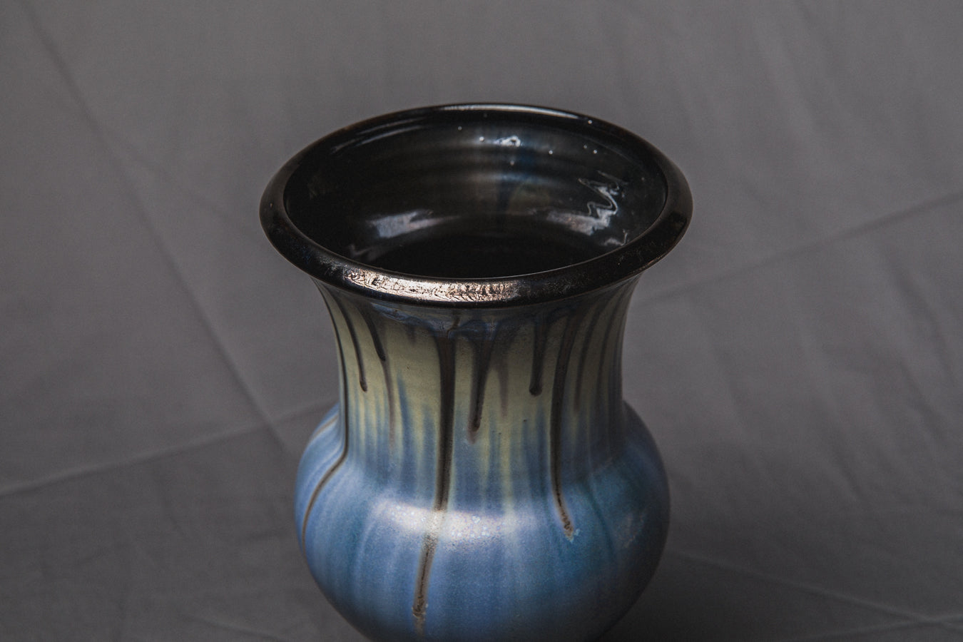 FOOTED VASE by Éva Bod