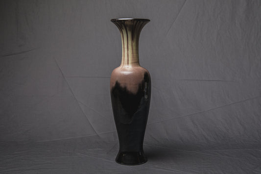 Large VASE by Éva Bod _ 920