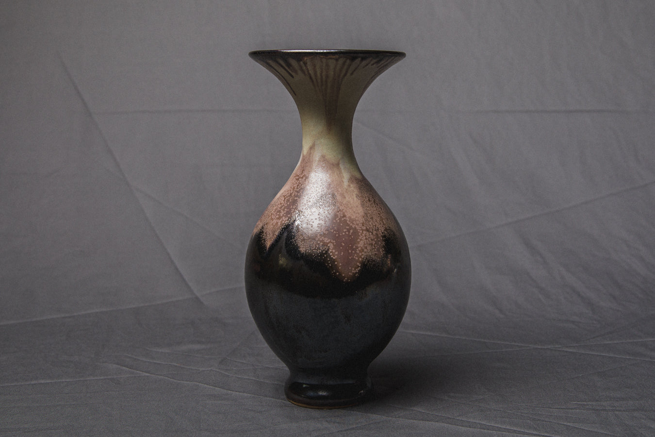 VASE by Éva Bod _ 924