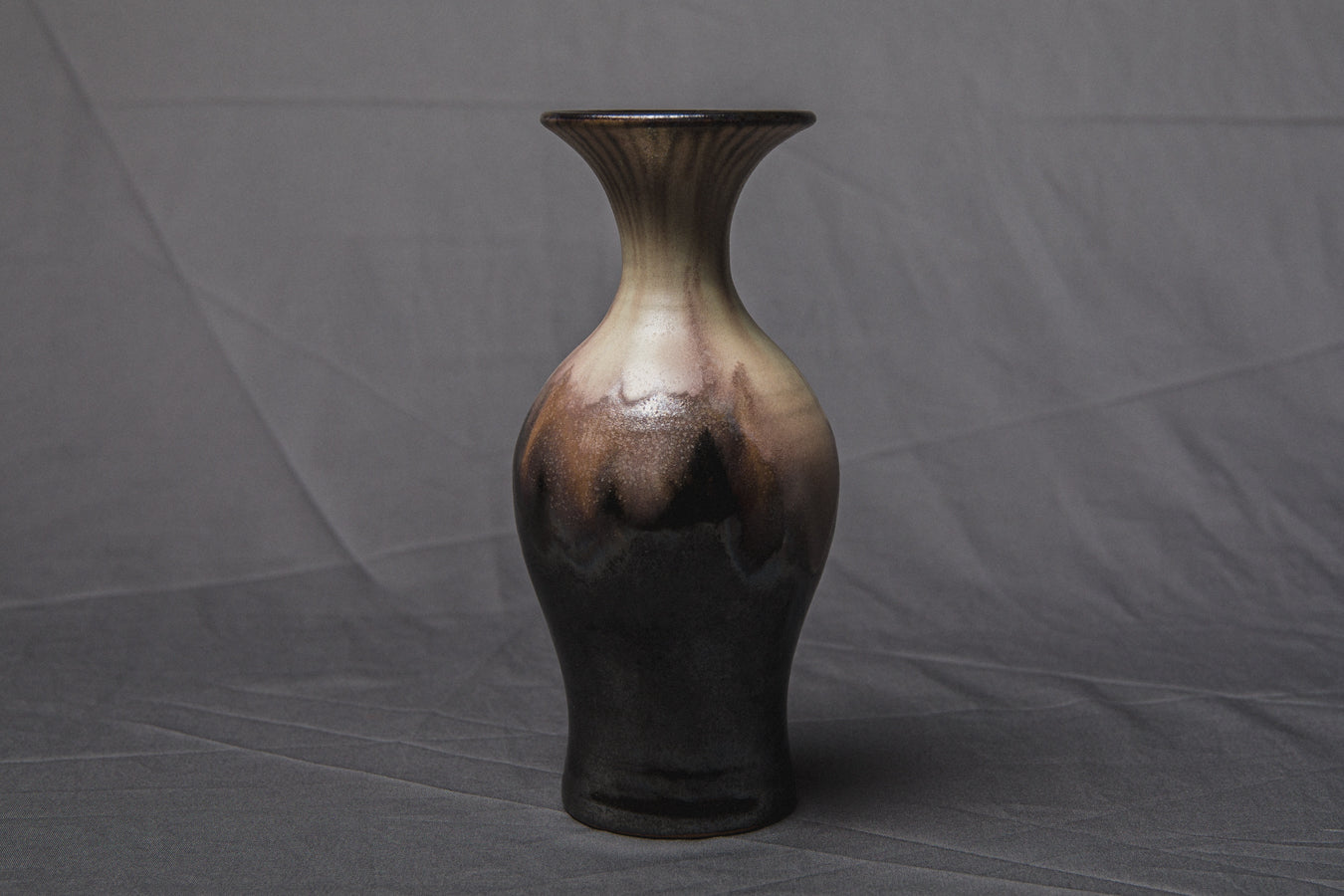 VASE by Éva Bod _ 926