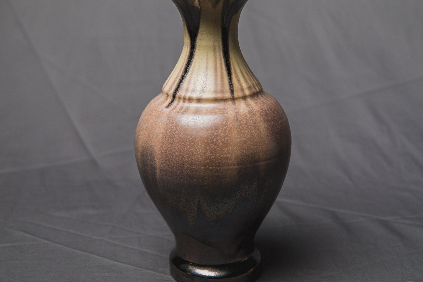 VASE by Éva Bod _ 928