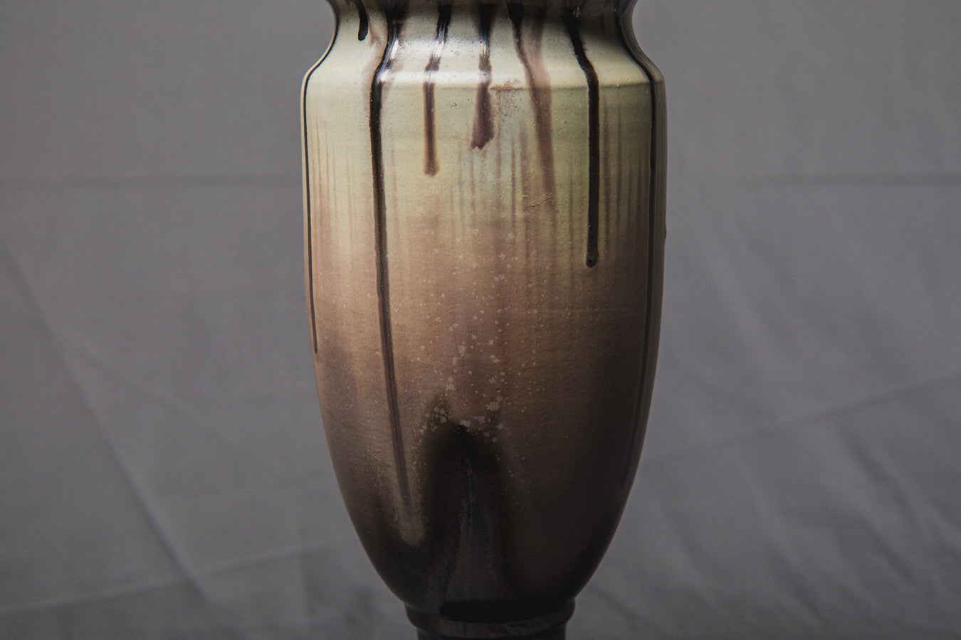 Urn VASE by Éva Bod _ 931
