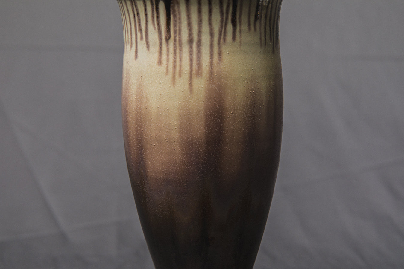 Urn VASE by Éva Bod _ 933
