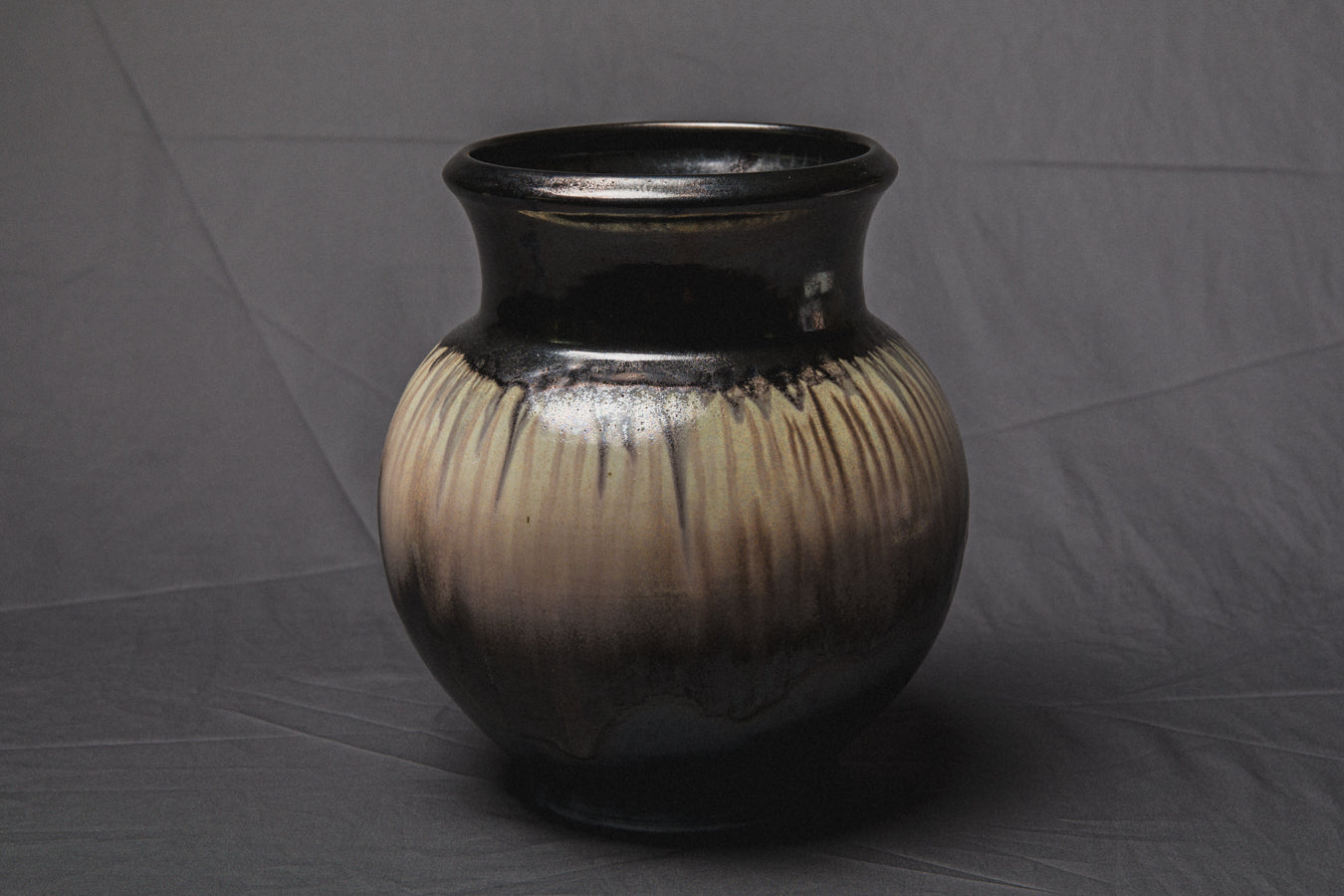 Sphere VASE by Éva Bod _ 935