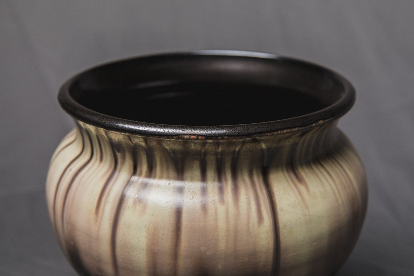 POT by Éva Bod _ 939