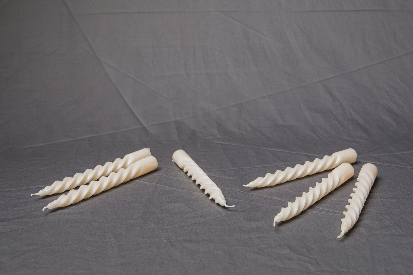 Pack of six spiral CANDLE large