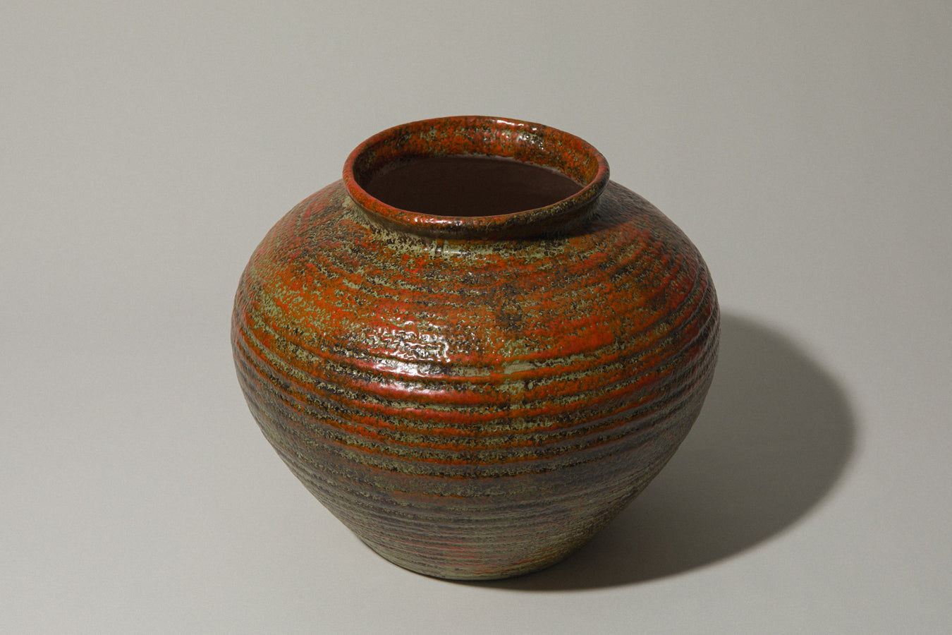 Round VASE by Pesthidegkút Ceramics Factory _ 747