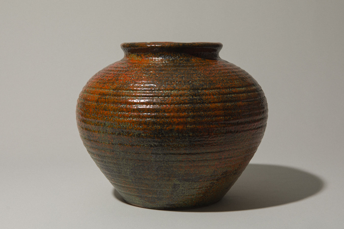 Round VASE by Pesthidegkút Ceramics Factory _ 749