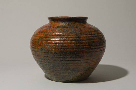 Round VASE by Pesthidegkút Ceramics Factory _ 749