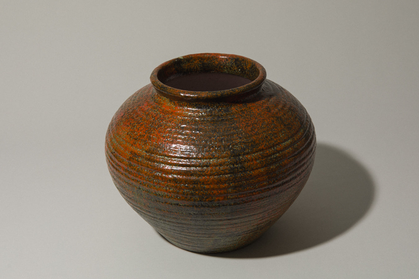 Round VASE by Pesthidegkút Ceramics Factory _ 749