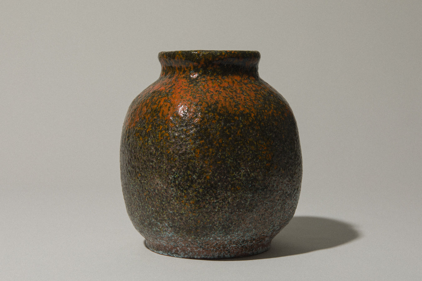 Round-bodied VASE by Pesthidegkút Ceramics Factory _ 771