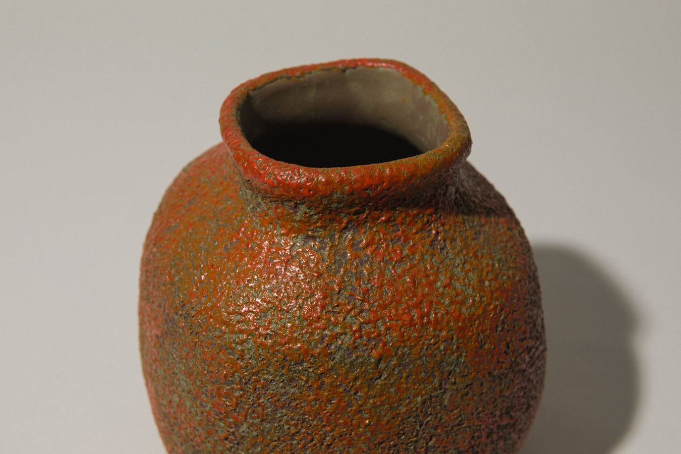 Round-bodied VASE by Pesthidegkút Ceramics Factory _ 773