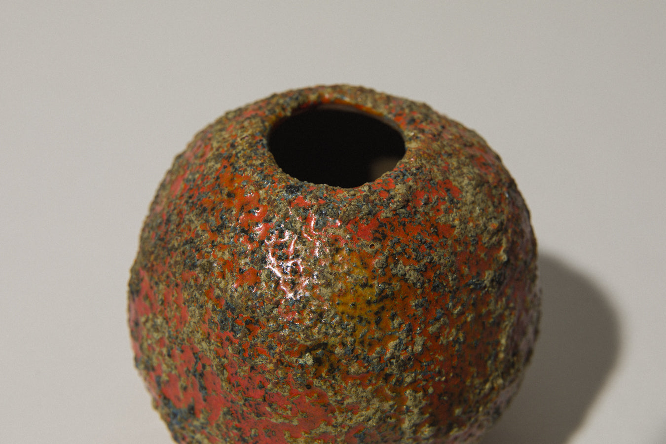 Textured sphere VASE by Pesthidegkút Ceramics Factory _ 786