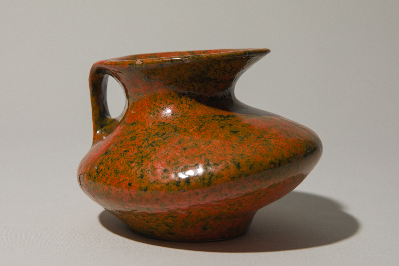 Handled VASE _ 796