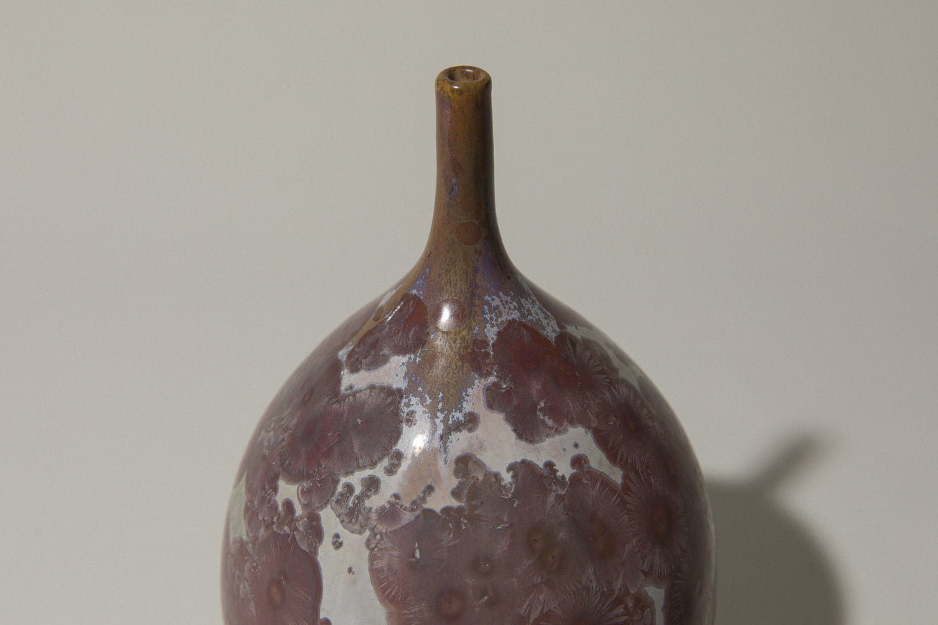 Porcelain VASE with crystalline-glaze