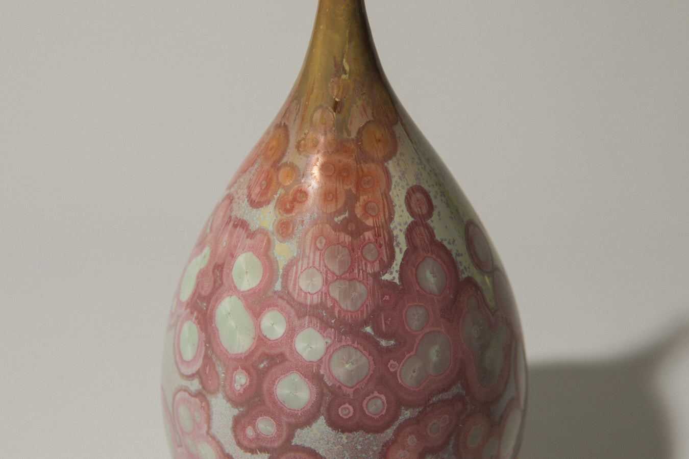 Porcelain VASE with crystalline-glaze