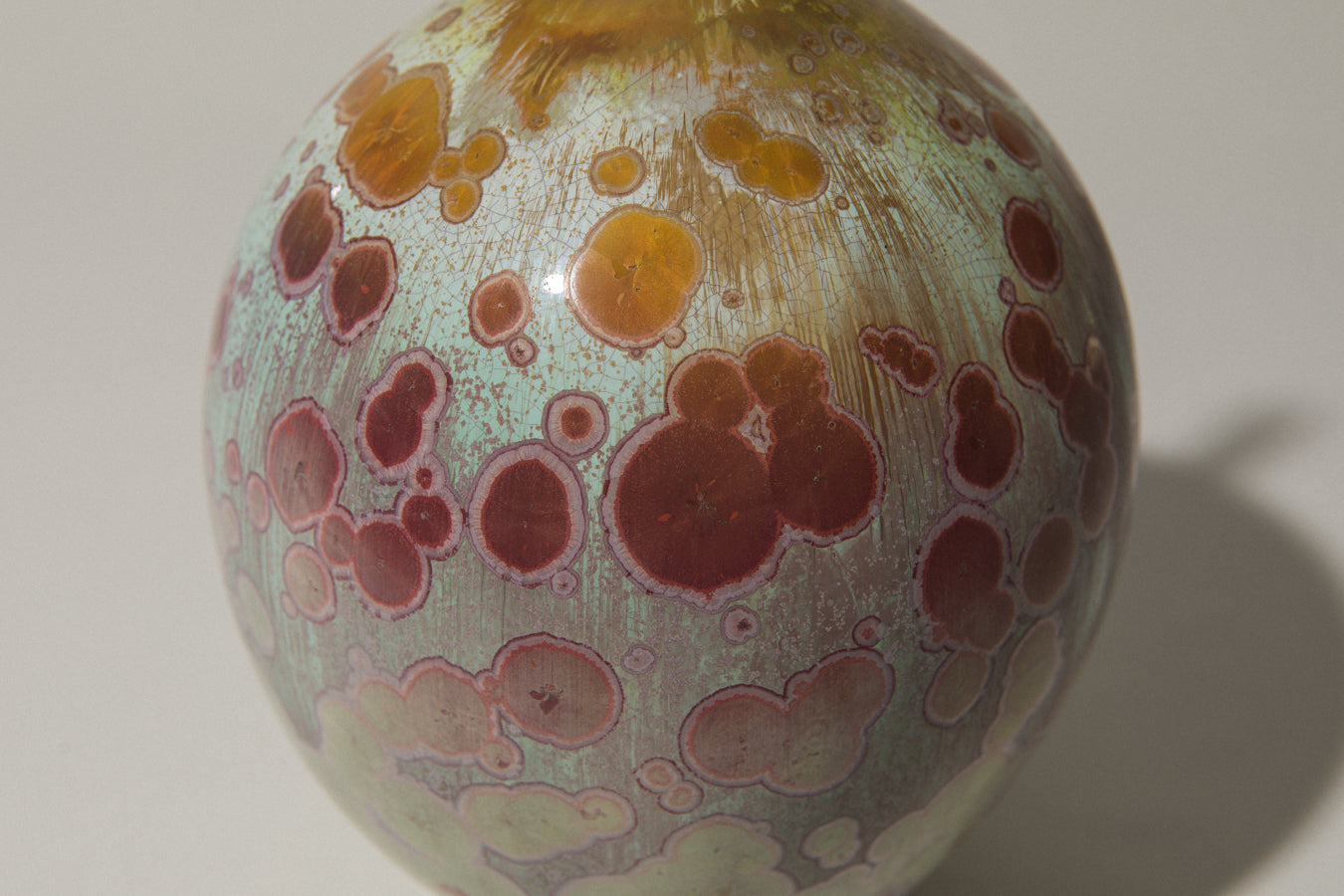 Porcelain VASE with crystalline-glaze
