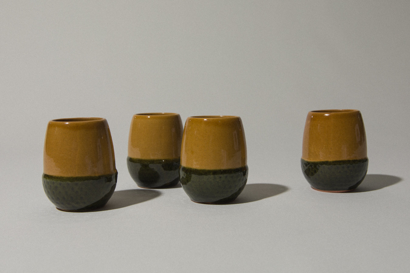 Set of four acorn TUMBLERS _ 846