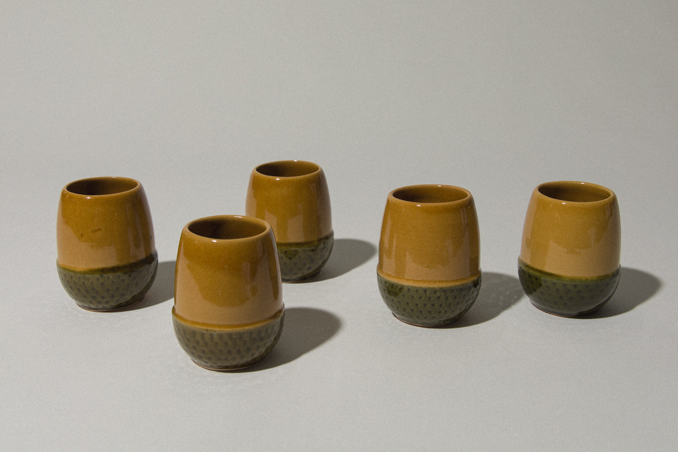 Set of five acorn TUMBLERS _ 848