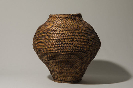 KÓPIC _ large roof thatch STORAGE BASKET