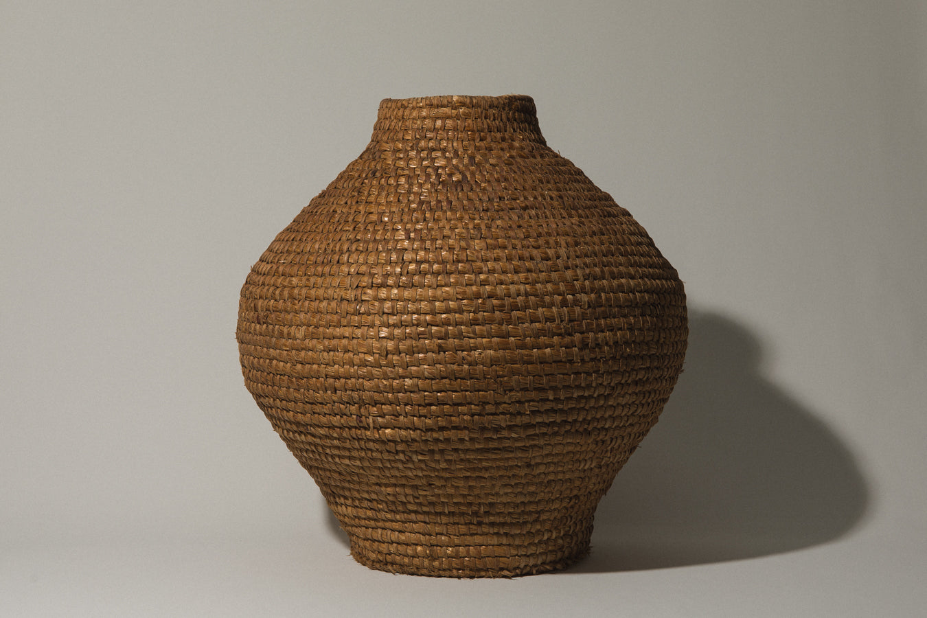 KÓPIC _ large roof thatch STORAGE BASKET