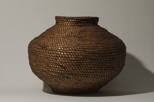 KÓPIC _ large roof thatch STORAGE BASKET