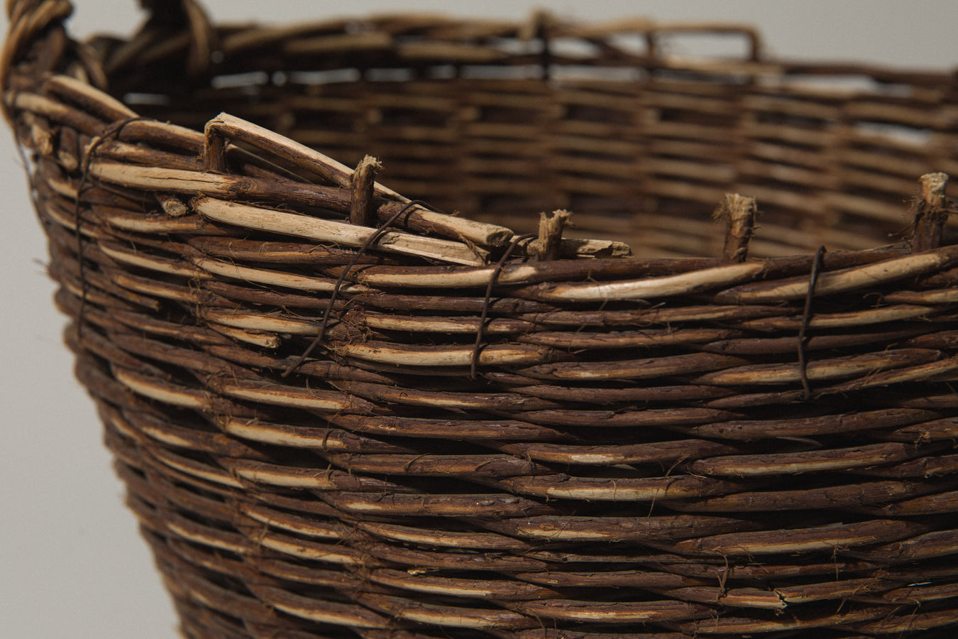 Willow wicker BUSHEL