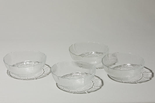 Set of four textured glass BOWLS medium