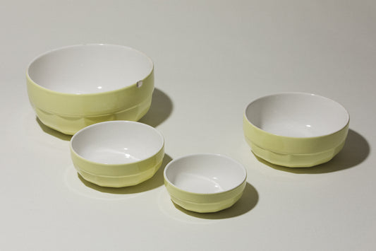 Set of four yellow Gránit BOWLS