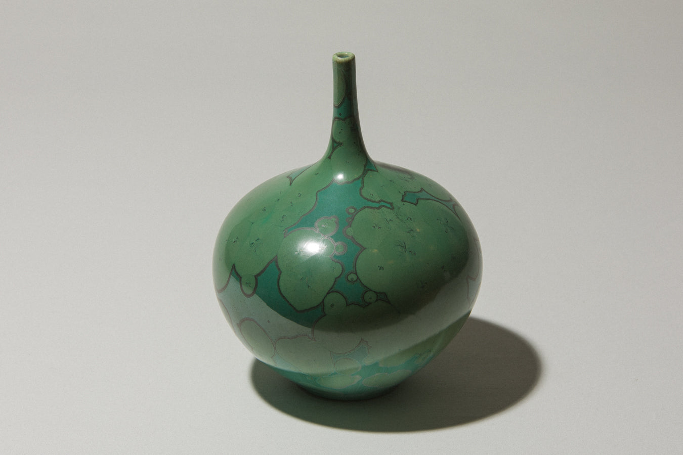 Porcelain VASE with green crystalline-glaze