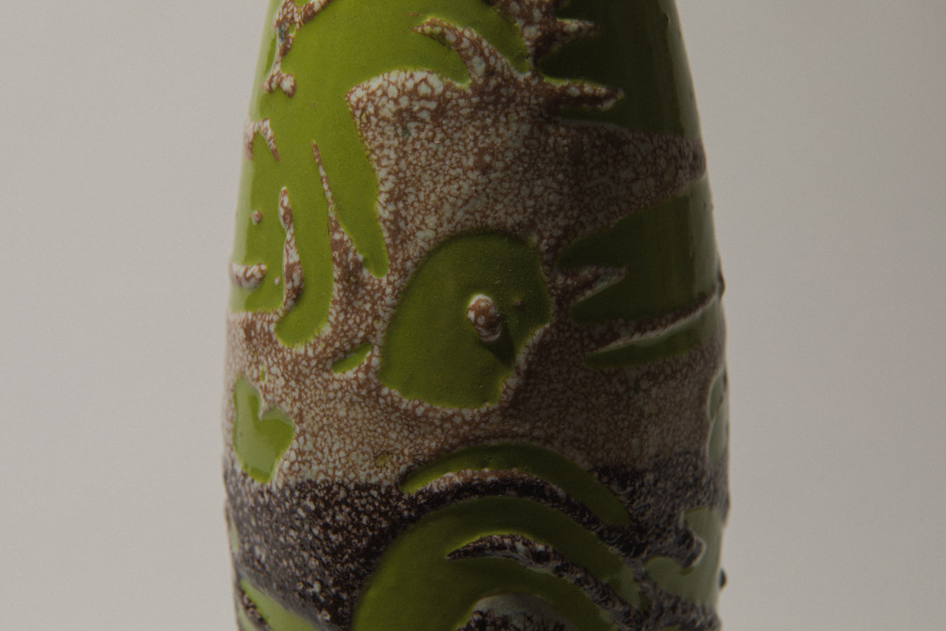 Vintage ceramic cigar VASE