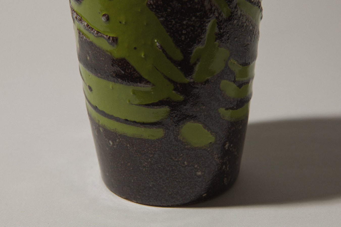 Vintage ceramic cigar VASE