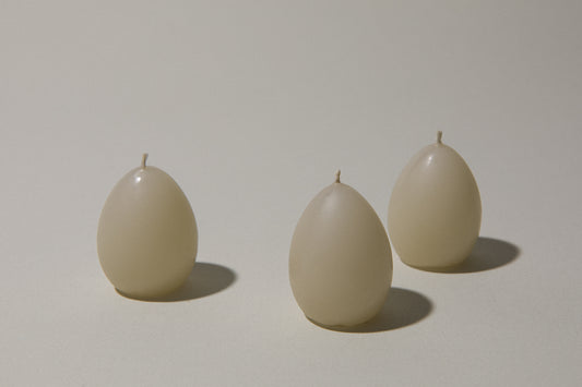 Egg-shaped CANDLE beige set of three