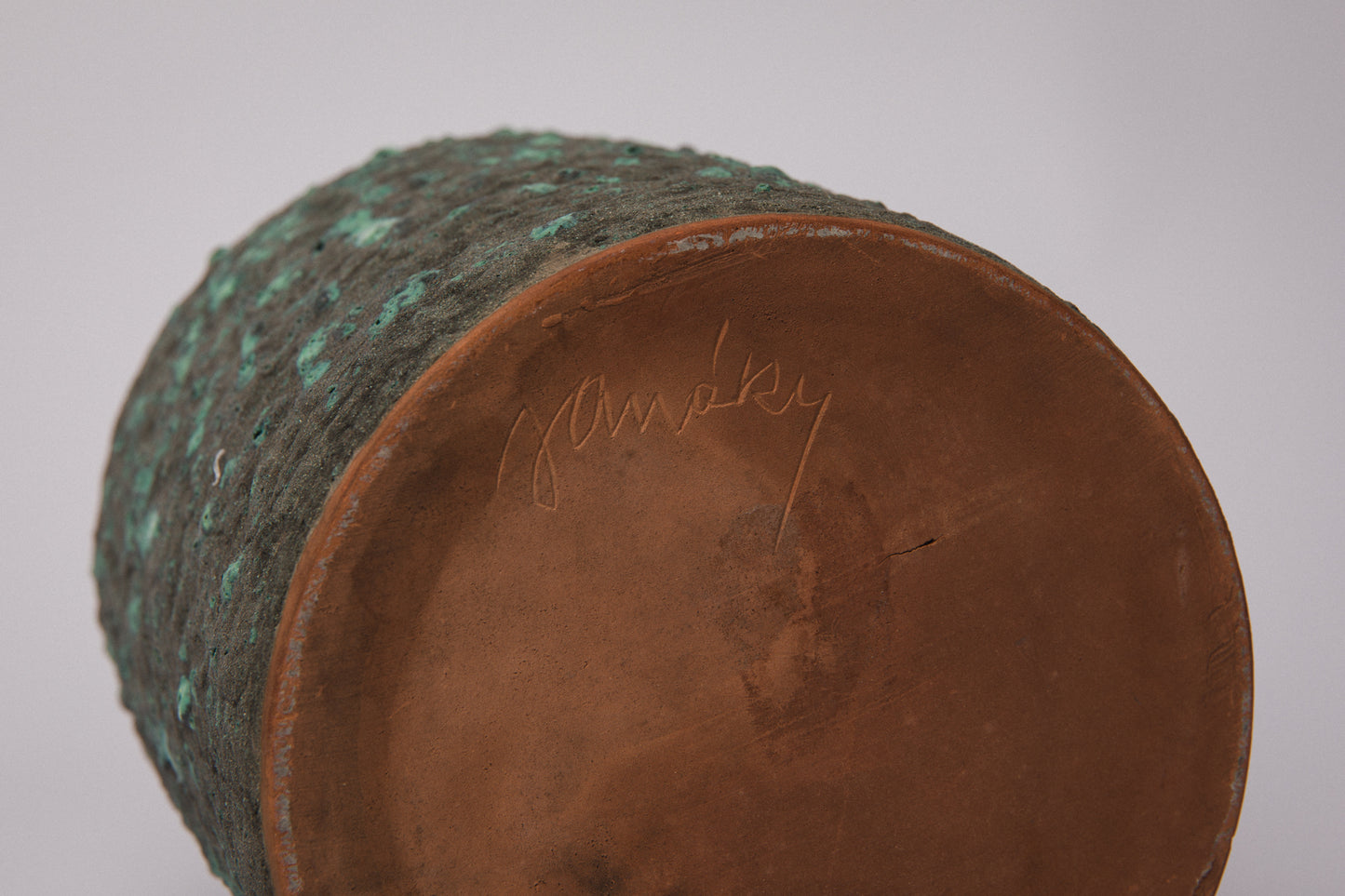 Viktor Janáki PLANTER _ 1407