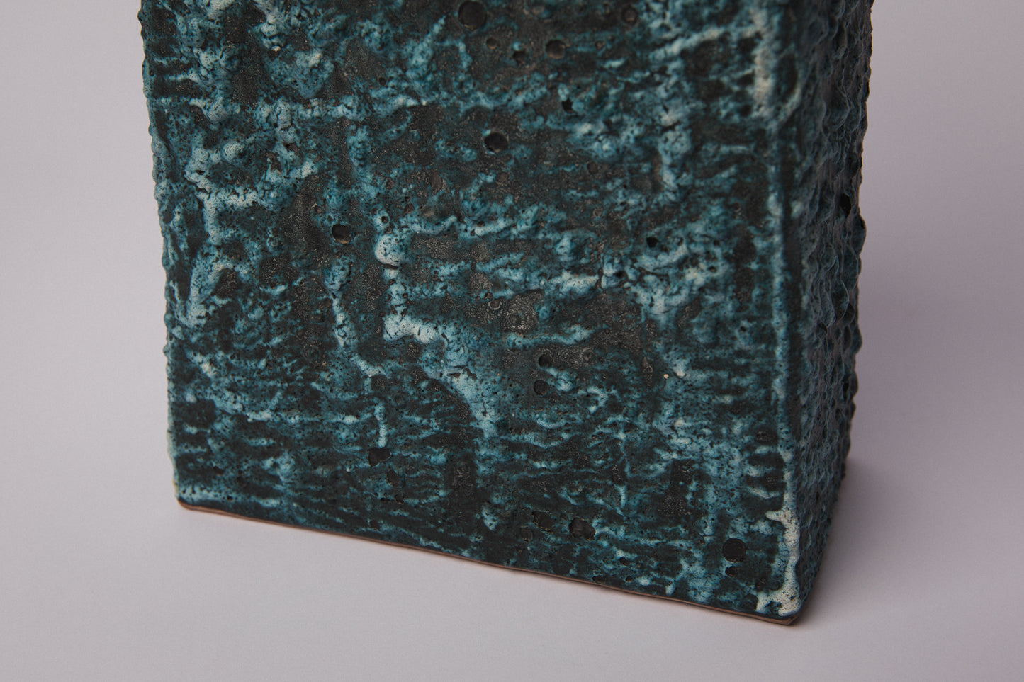Béla Mihály column VASE _ 1412