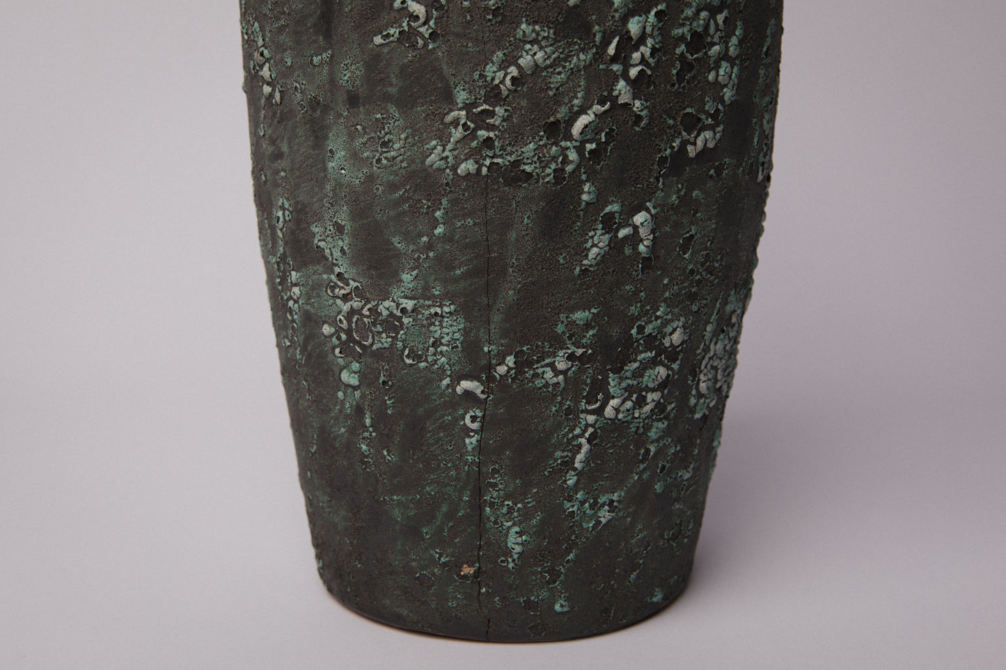 Béla Mihály FLOOR VASE _ 1447