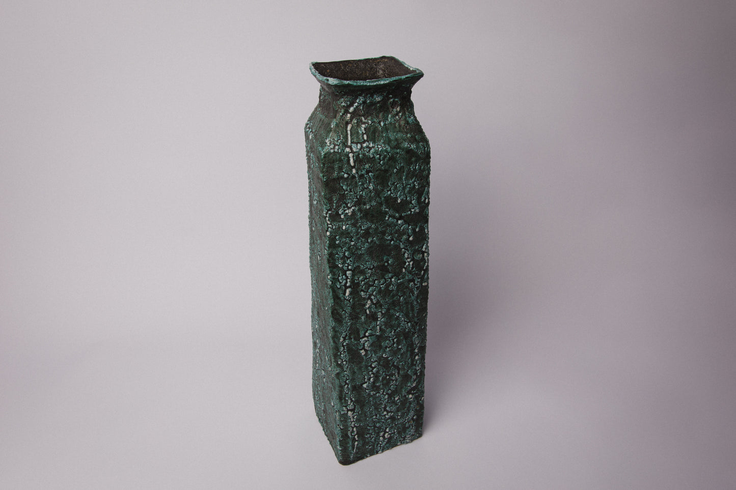 Béla Mihály FLOOR VASE _ 1448