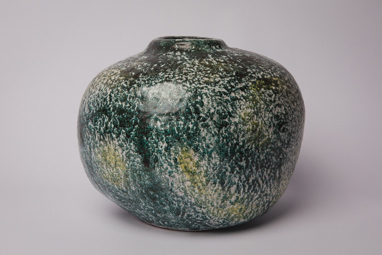 István Gádor VASE _ 1460