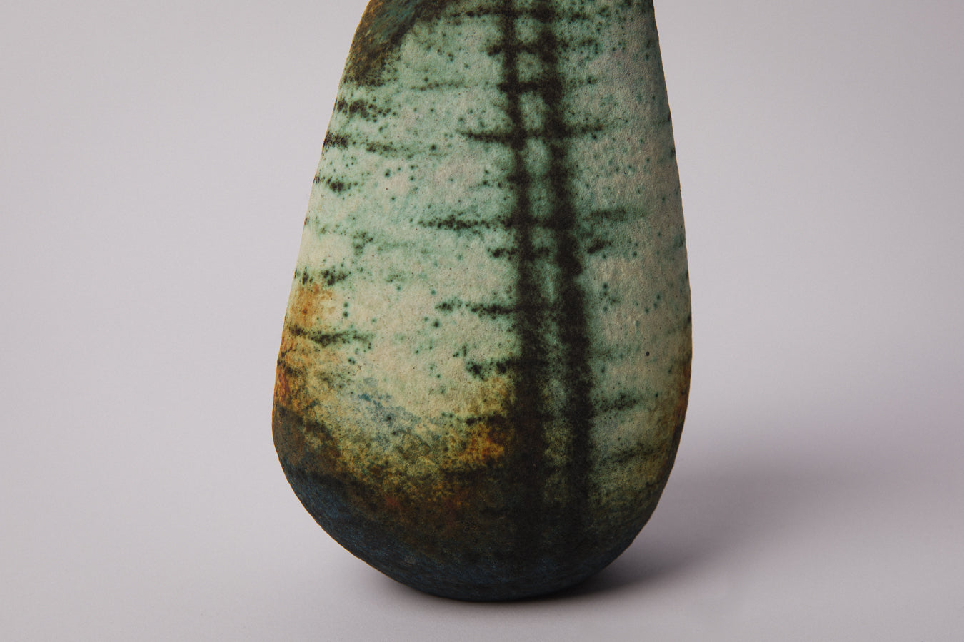 Pebble VASE by Ágoston Simó _ 1339