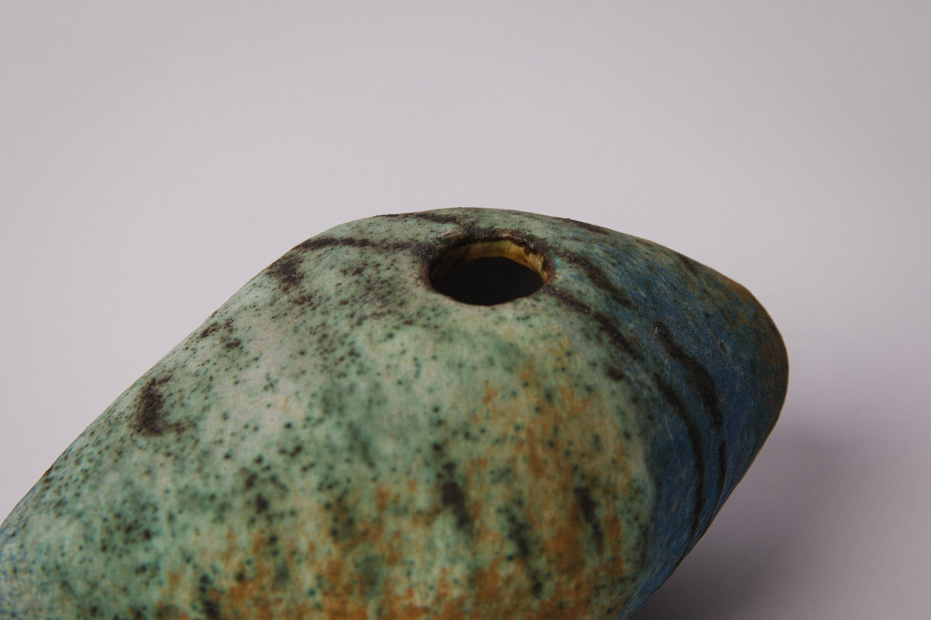 Reclining Pebble VASE by Ágoston Simó _ 1341