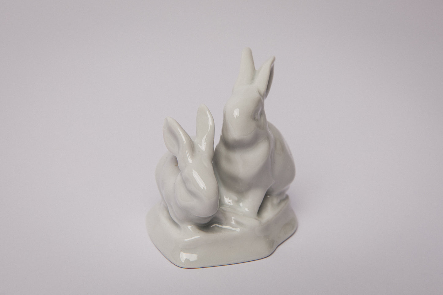 White Hollóháza RABBIT FIGURINE _ 1476