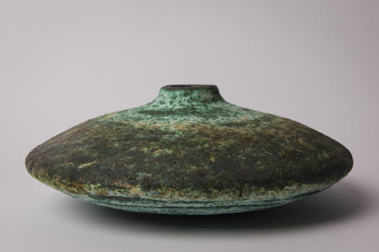 Discus VASE by Ágoston Simó _ 1347