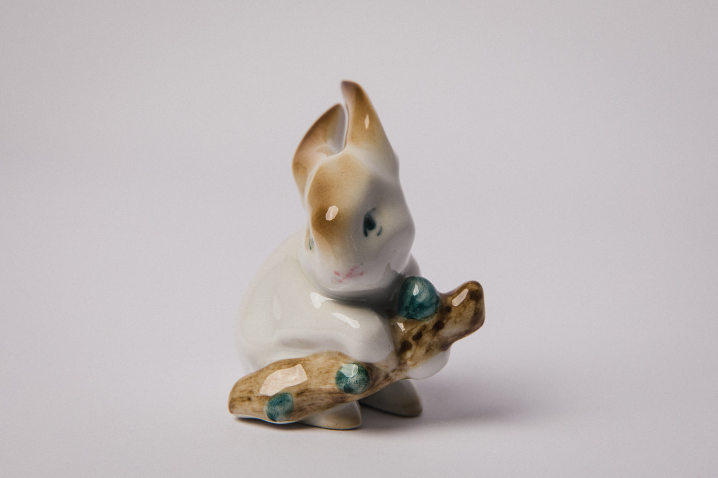 Zsolnay RABBIT with wooden log FIGURINE  _ 1479