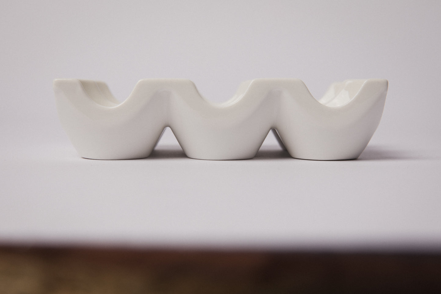 Porcelain EGG-HOLDER _ 1490