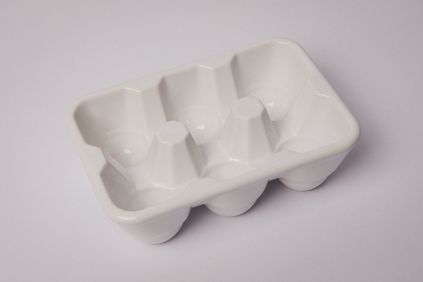 Porcelain EGG-HOLDER _ 1491