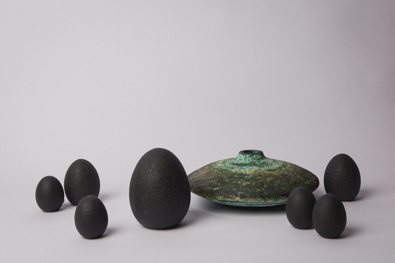 Ceramic EGG large _ 1370